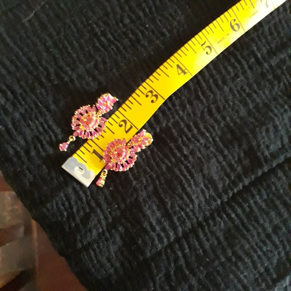 Earrings - Picture 3 of 6